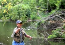 Kelly Bostian: Artisan angler David Chin, 80, brings generous influence to Bass Pro | Sports