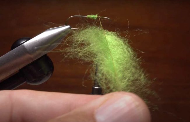 Video: Tying with Craft Fur, Part II - Xpert Fly Fisher