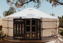 12 Texas glamping retreats to make camping a little less rustic