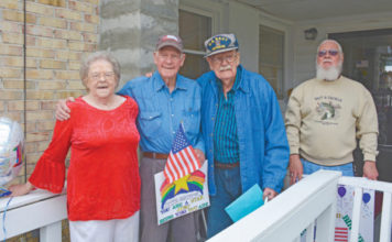 100-year-old Navy Vet honored with drive-by parade