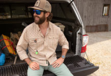 Thomas Rhett Teams With Chaco for Sandal Collection – WWD