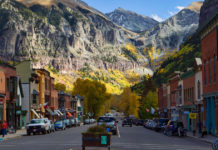 10 Best Colorado Towns for a Summer Vacation, According to a Local