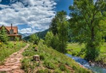 Explore the American West in Style at These Rustic-Luxe Dude Ranches