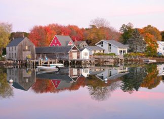 11 of the most romantic small towns and resorts for fall across the United States