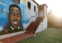 A small town problem in Arbery trial jury selection: ‘Everyone knows everyone’