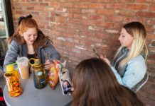 To support youth mental health in the Roaring Fork Valley, organizers look to the internet