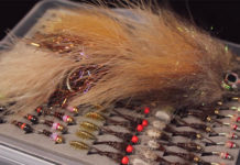 Video: How to Tie the Junk Yard Dog Streamer