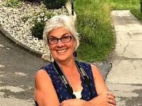 Lisa Currie: Don’t call me collect: I don’t accept the charges | Nvdaily