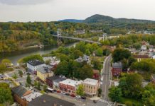 11 Charming Towns Perfect For A Weekend Getaway In New York