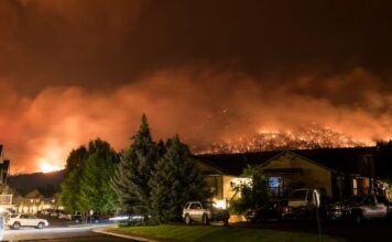 Opinion: For years, I was insulated from the effects of climate change. Evacuating my home was a rude awakening