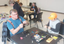 Fly-tying for beginners confirmed – Campbell River Mirror