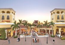 Black Friday shopping at Miromar Outlets