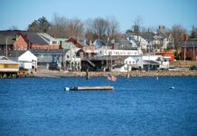 9 Quaint Inland Towns In Maine